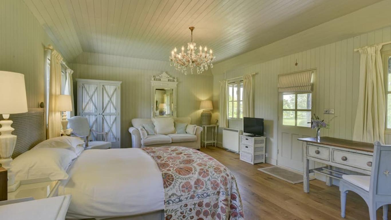 Munden House