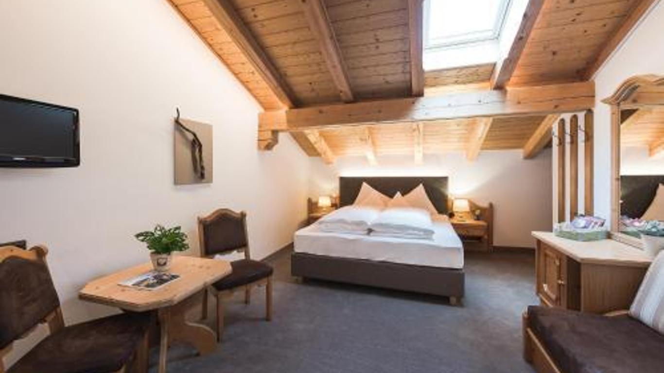 Hotel Alpenhof