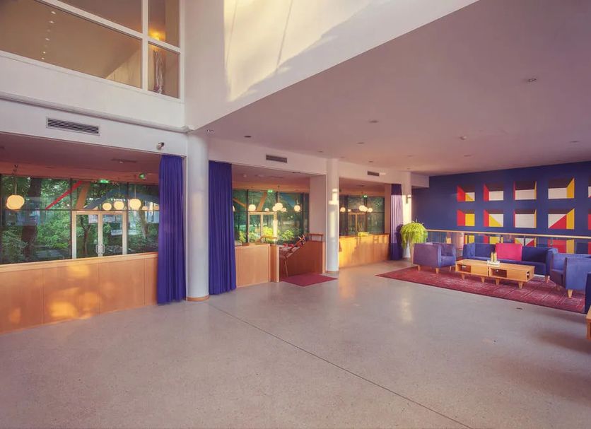 Lobby Photo