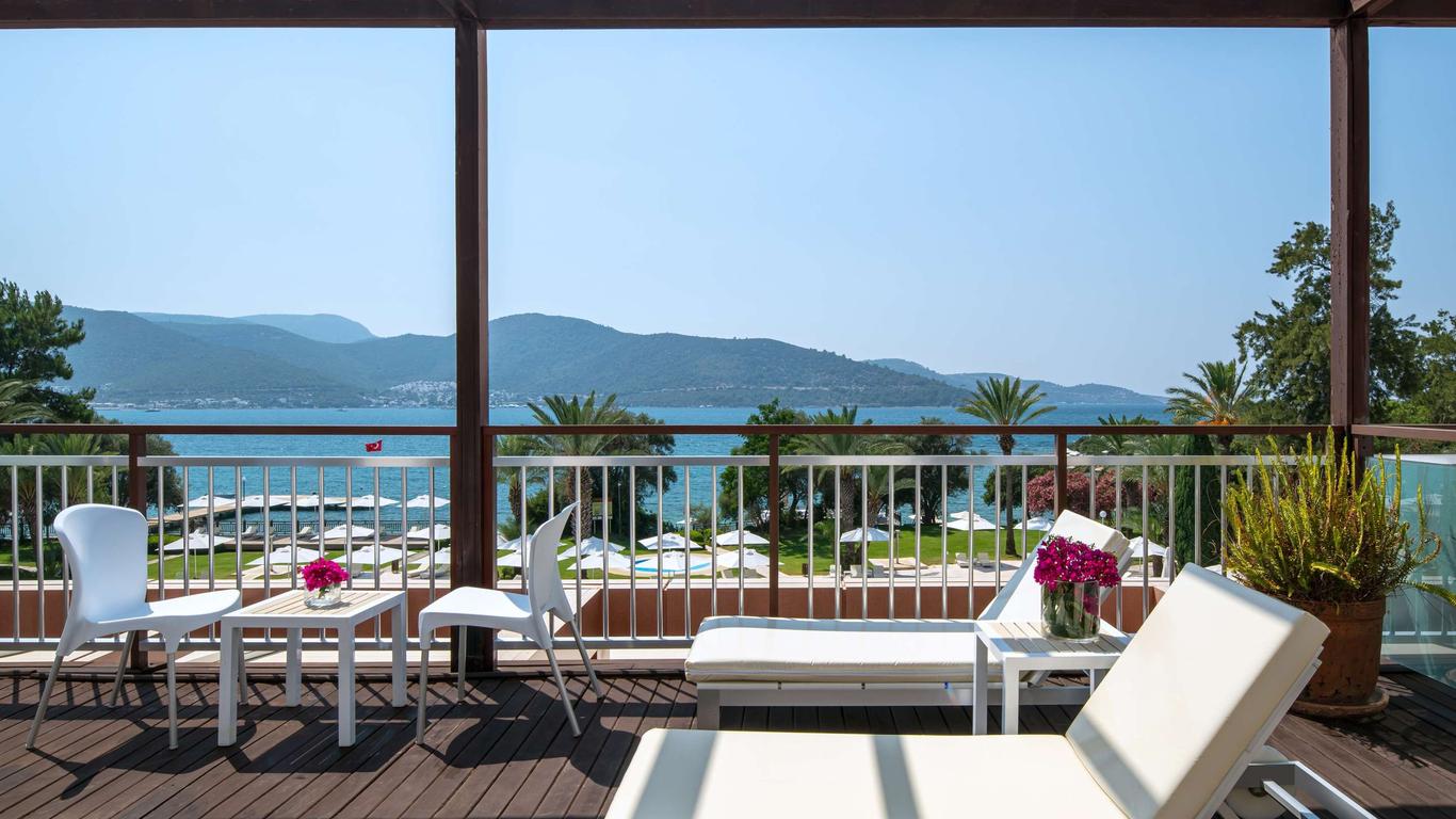 DoubleTree by Hilton Bodrum Isil Club Resort