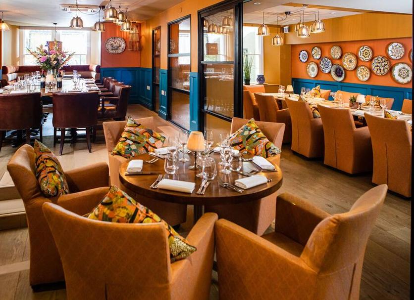 Restaurant Photo