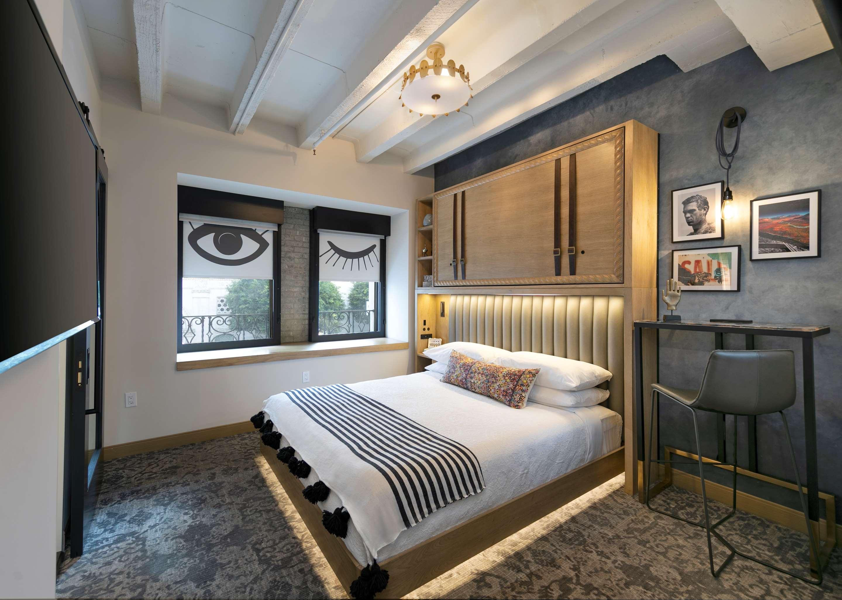 The Wayfarer Downtown LA Tapestry Collection by Hilton 87. Los