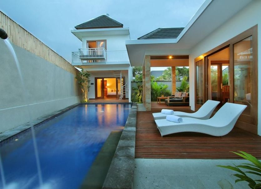 Pool Photo