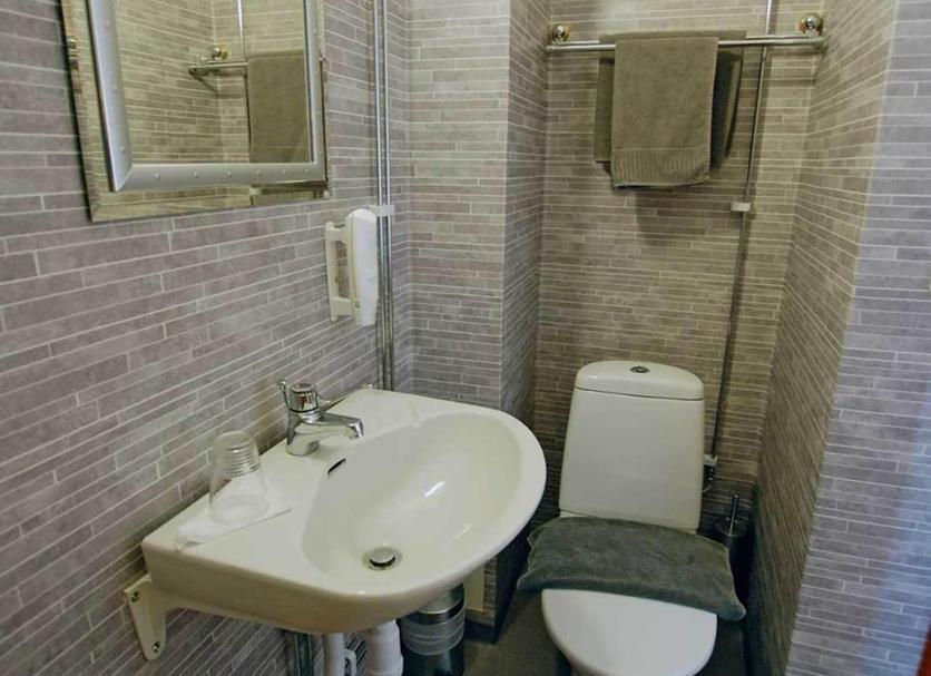 Bathroom Photo