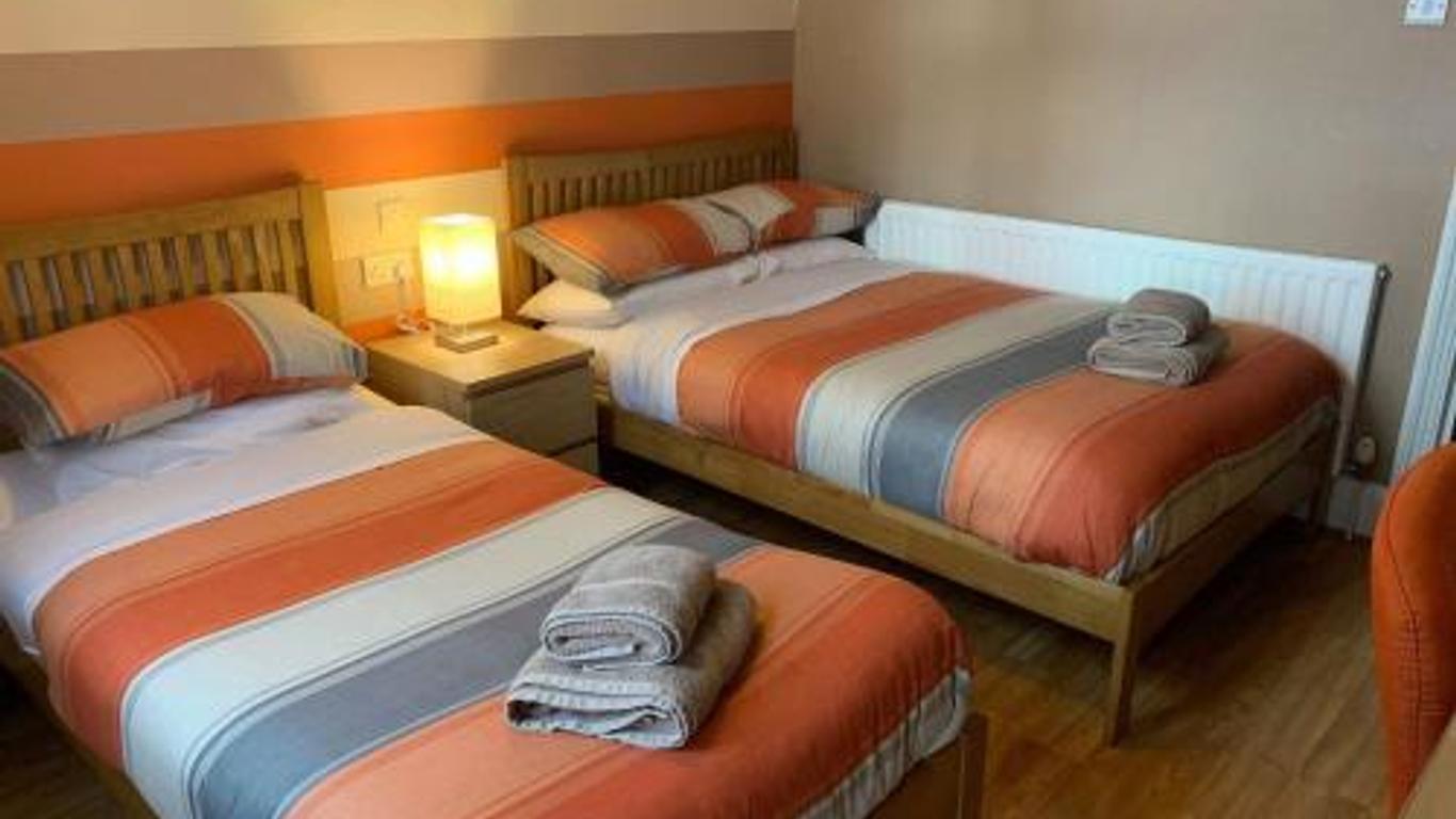 Central Hotel