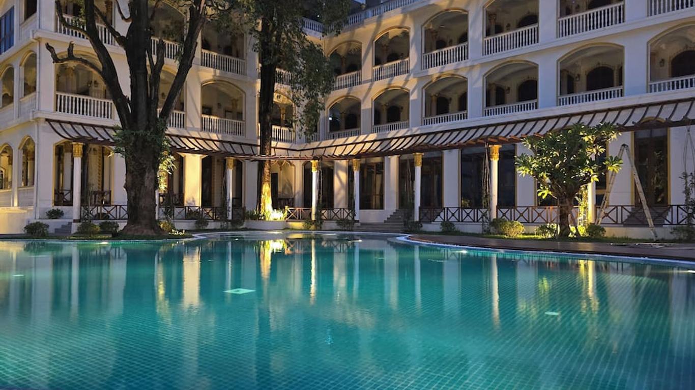 Champa Palace Hotel