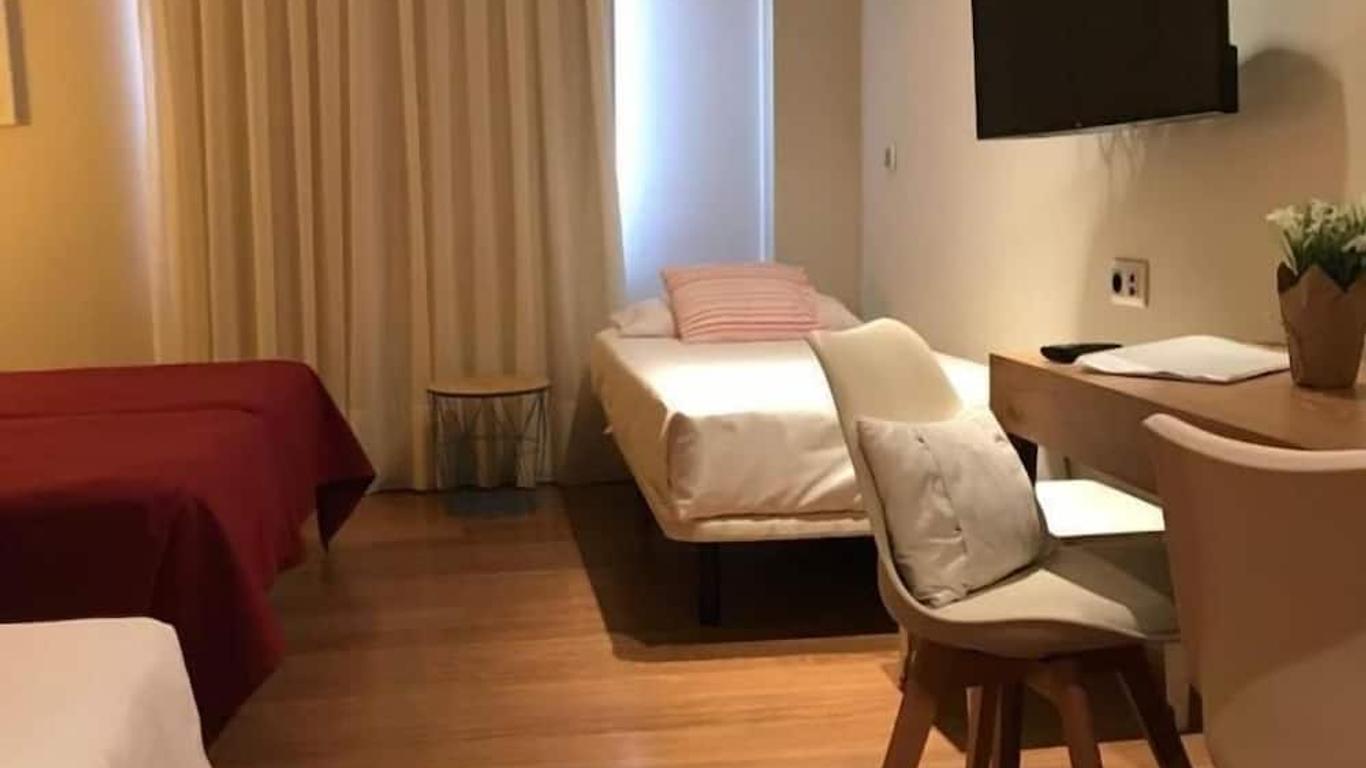 Hotel Entredos