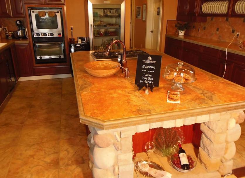 Kitchen Photo