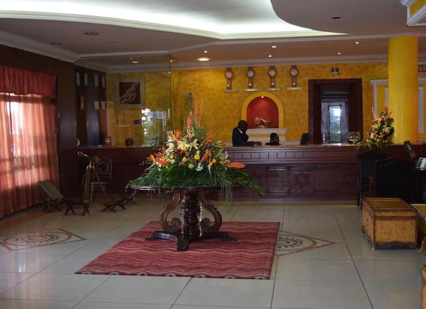 Front desk Photo