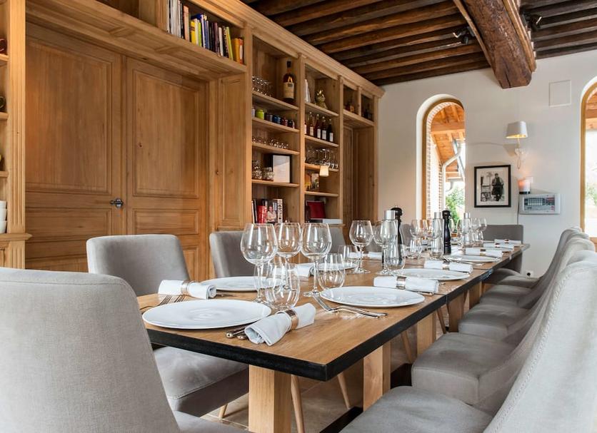 Dining room Photo