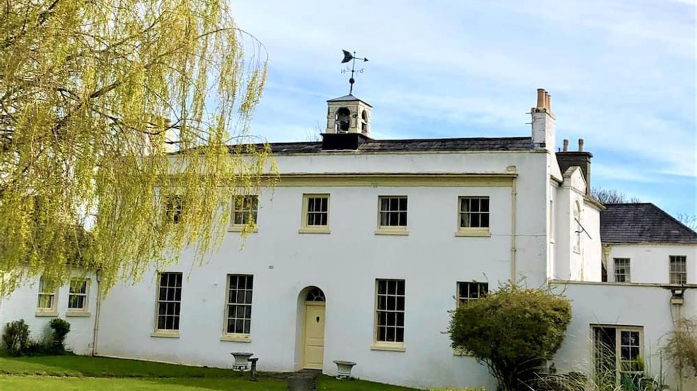 Beachborough Park