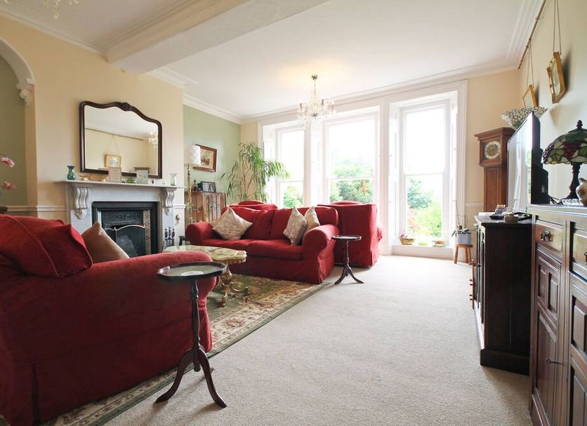 Living room Photo