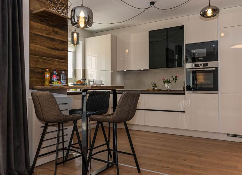 Kitchen Photo