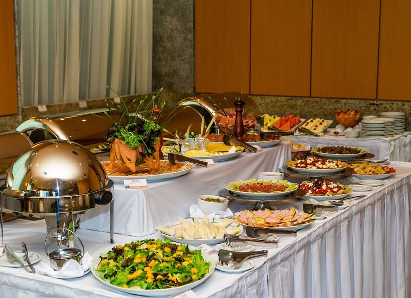 Buffet Photo