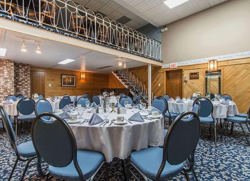 Banquet hall Photo