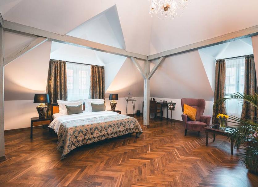 Bedroom Photo