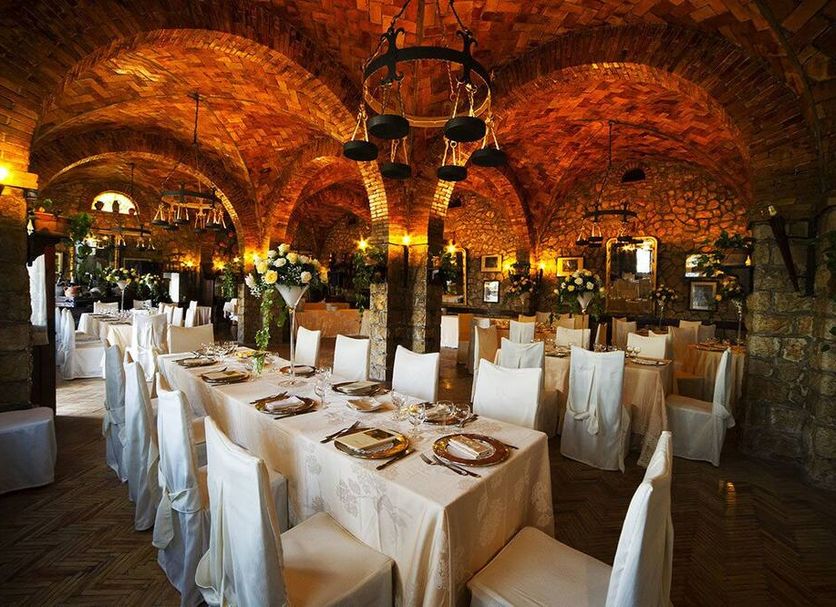 Banquet hall Photo