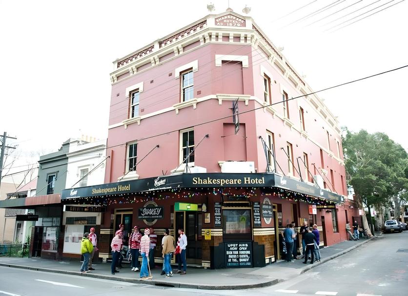 Building Photo