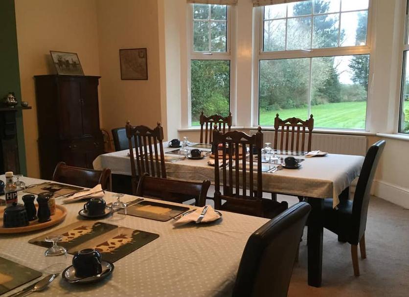 Dining room Photo