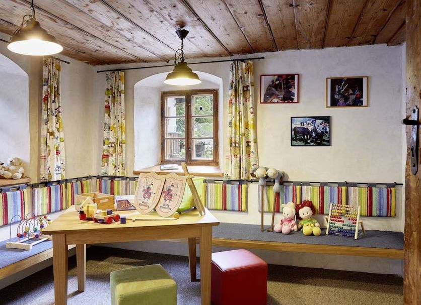 Dining room Photo
