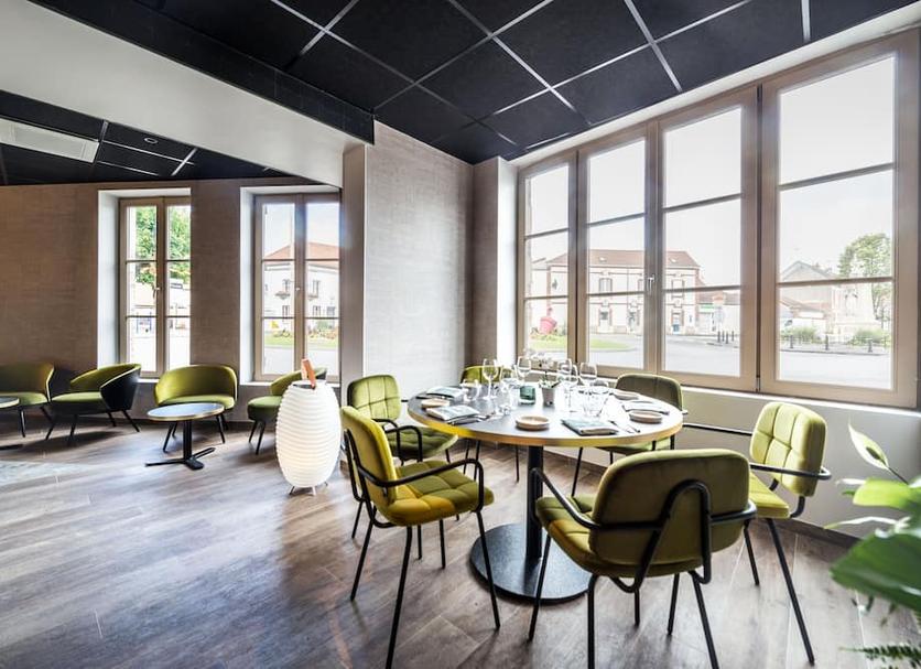 Dining room Photo