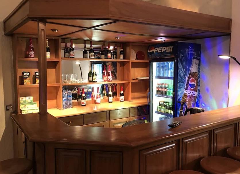 Bar Photo