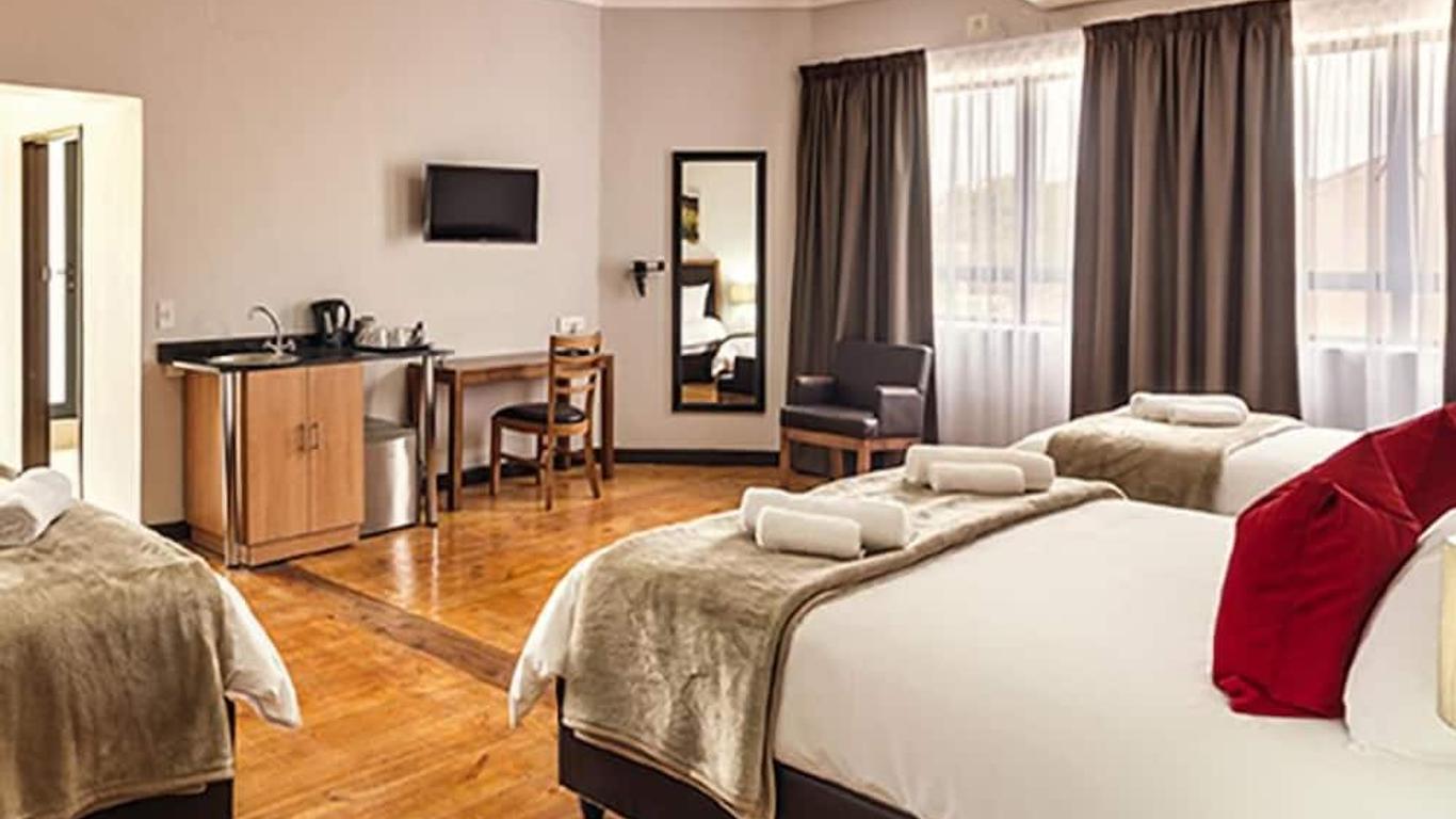 Clanwilliam Hotel