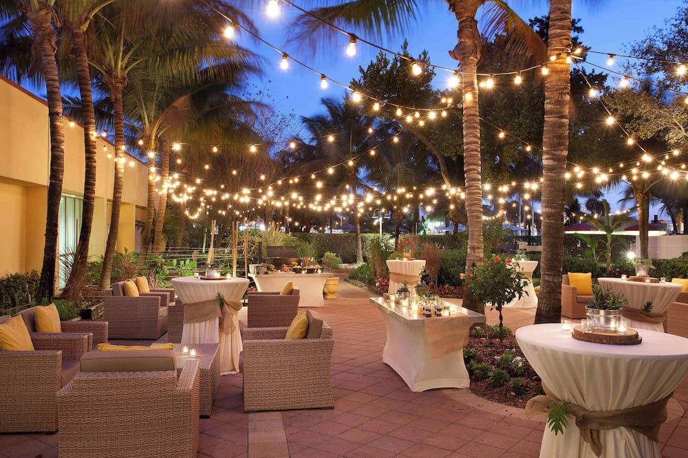Banquet hall