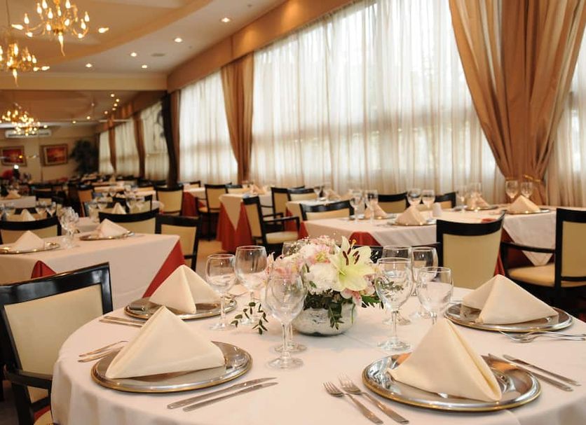 Banquet hall Photo