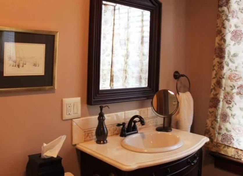 Bathroom Photo