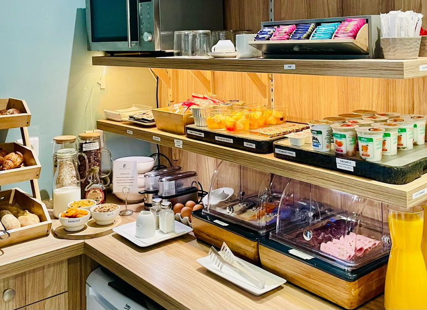 Buffet Photo