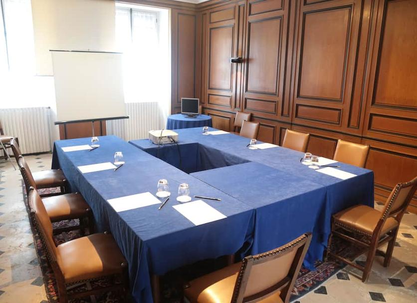 Conference room Photo