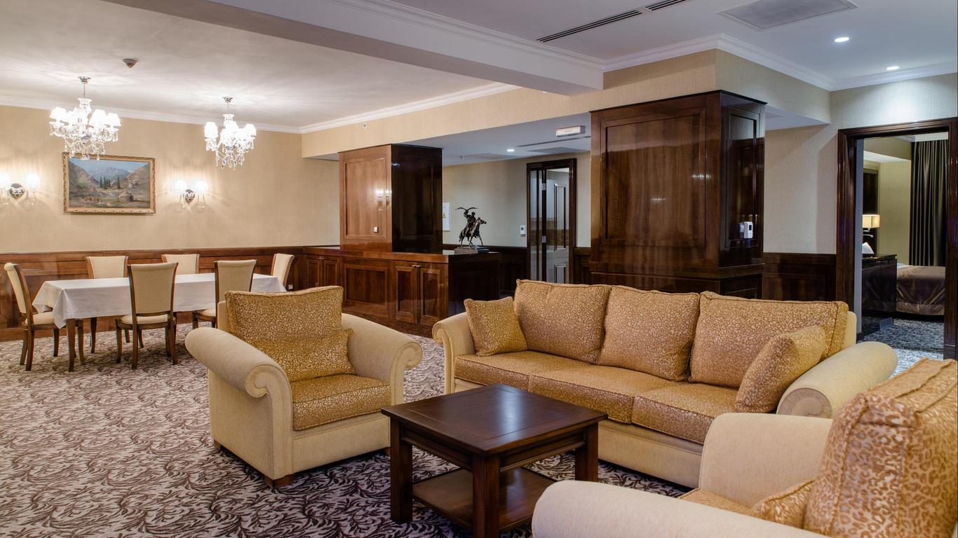 Holiday Inn Aktau By IHG