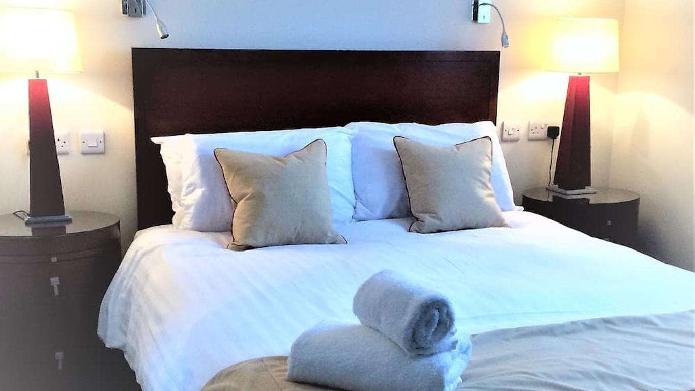 Kings Park Hotel