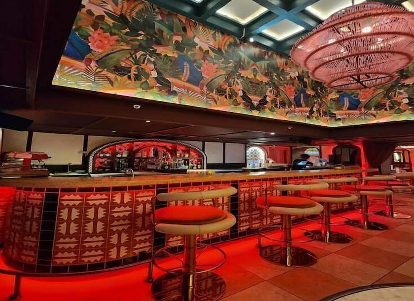 Bar Photo