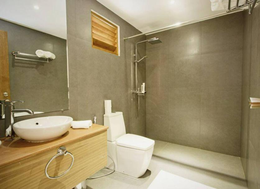 Bathroom Photo