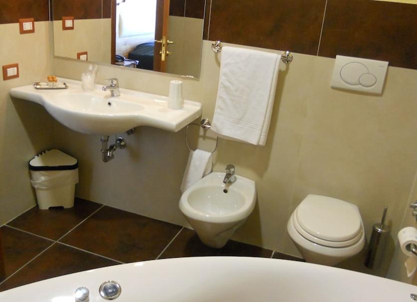 Bathroom Photo
