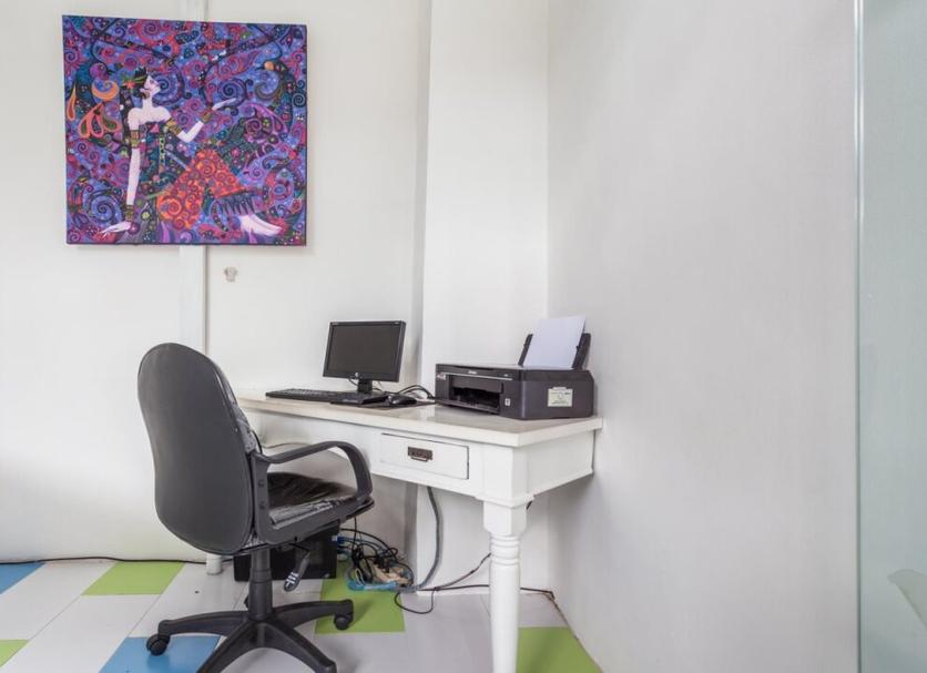 Business centre Photo
