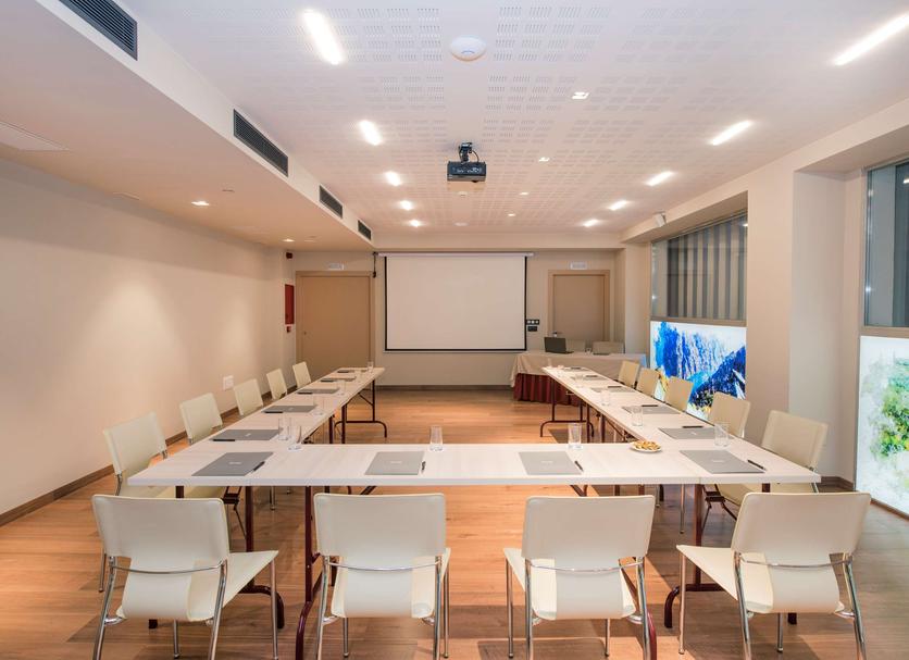 Conference room Photo