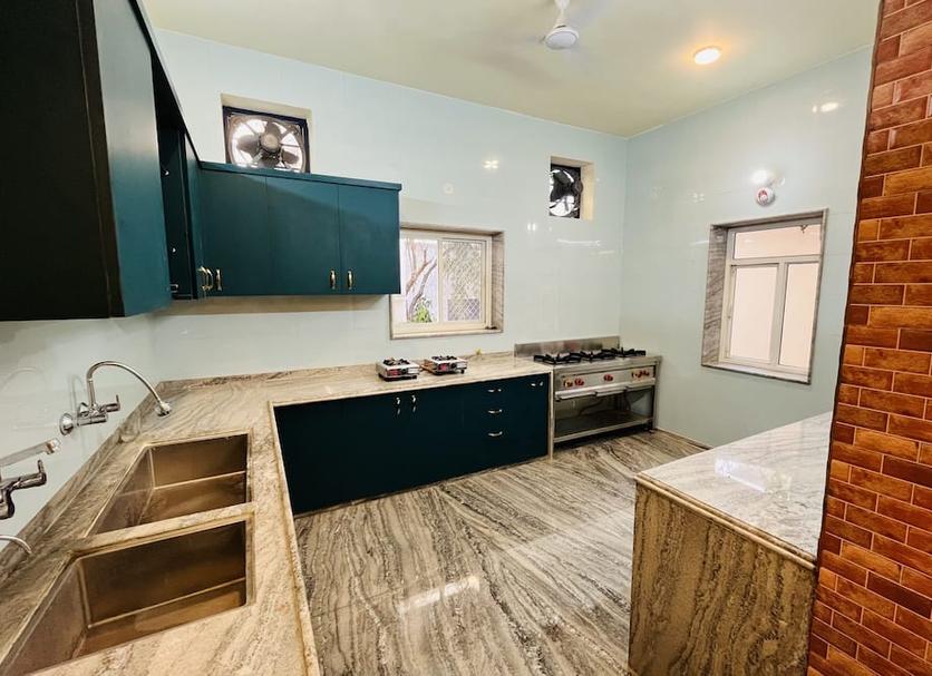 Kitchen Photo