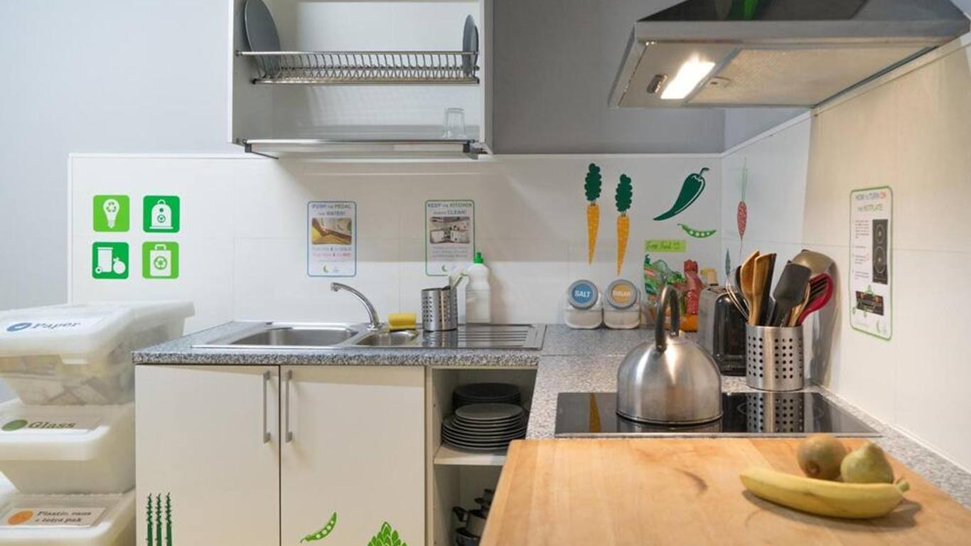 Sleep Green - Certified Eco Youth Hostel Barcelona