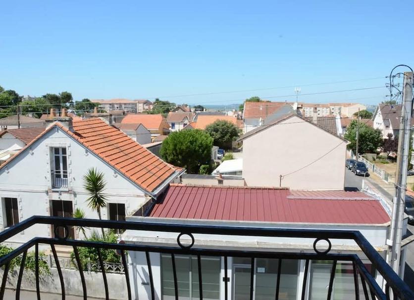 Balcony Photo