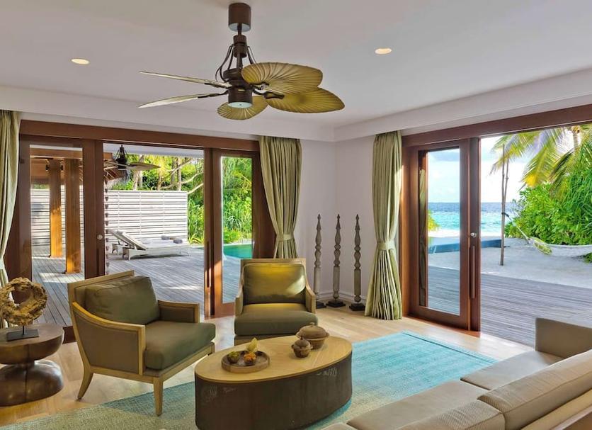 Living room Photo
