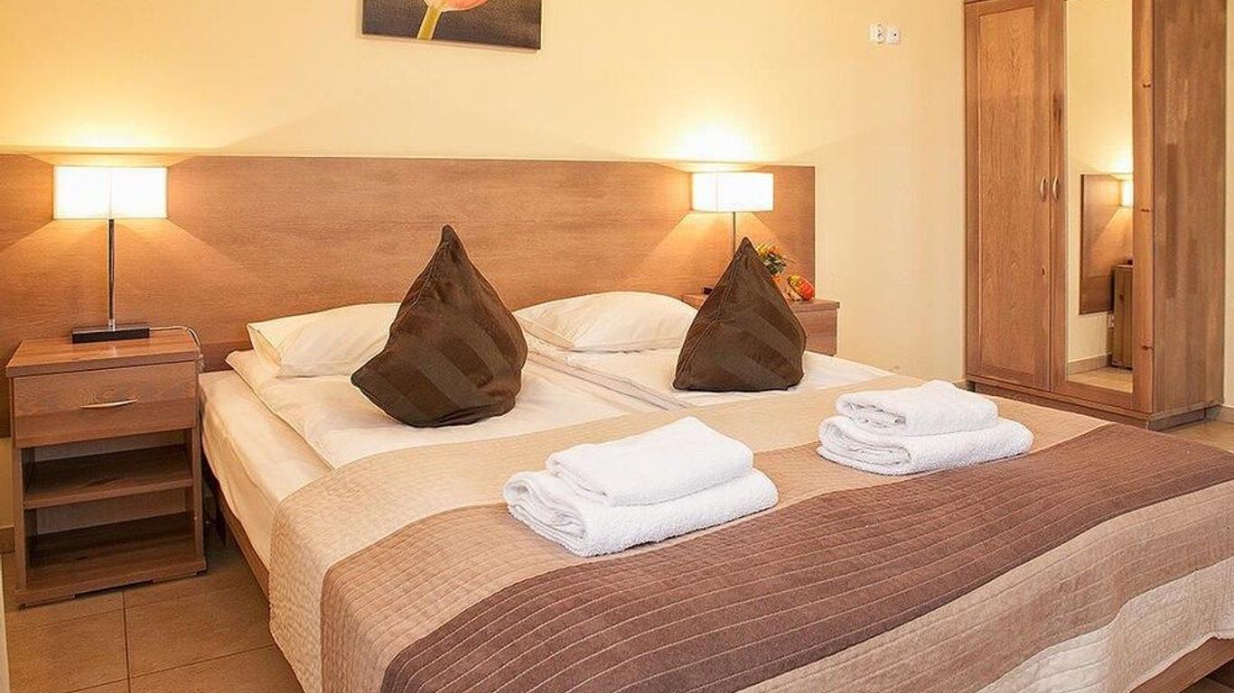 Planeta Hotel & Restauracja