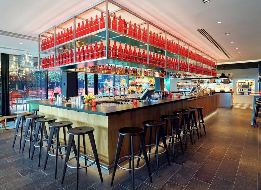 Bar Photo