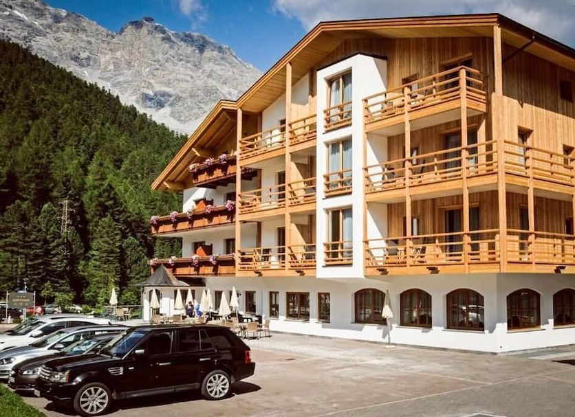 Building Photo