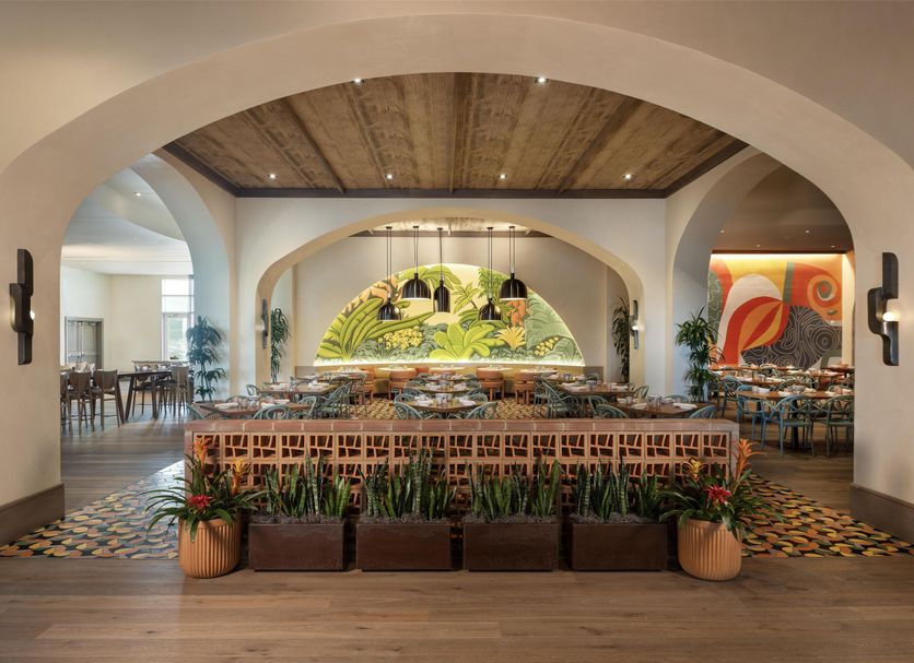 Restaurant Photo