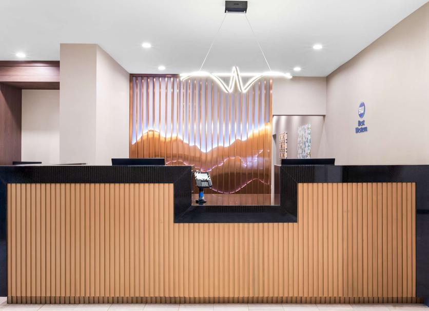 Front desk Photo