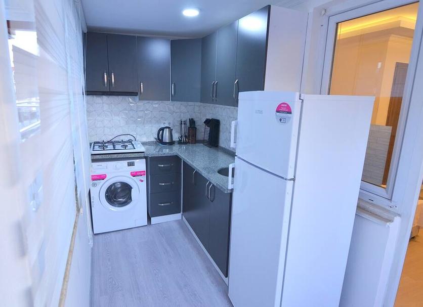 Kitchen Photo