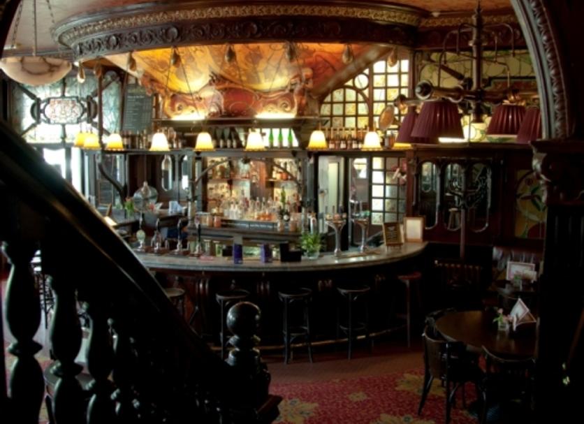 Bar Photo